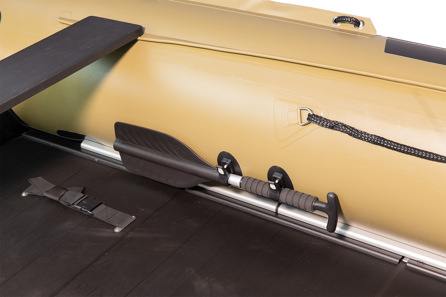 Лодка Badger Heavy Duty 390 AL